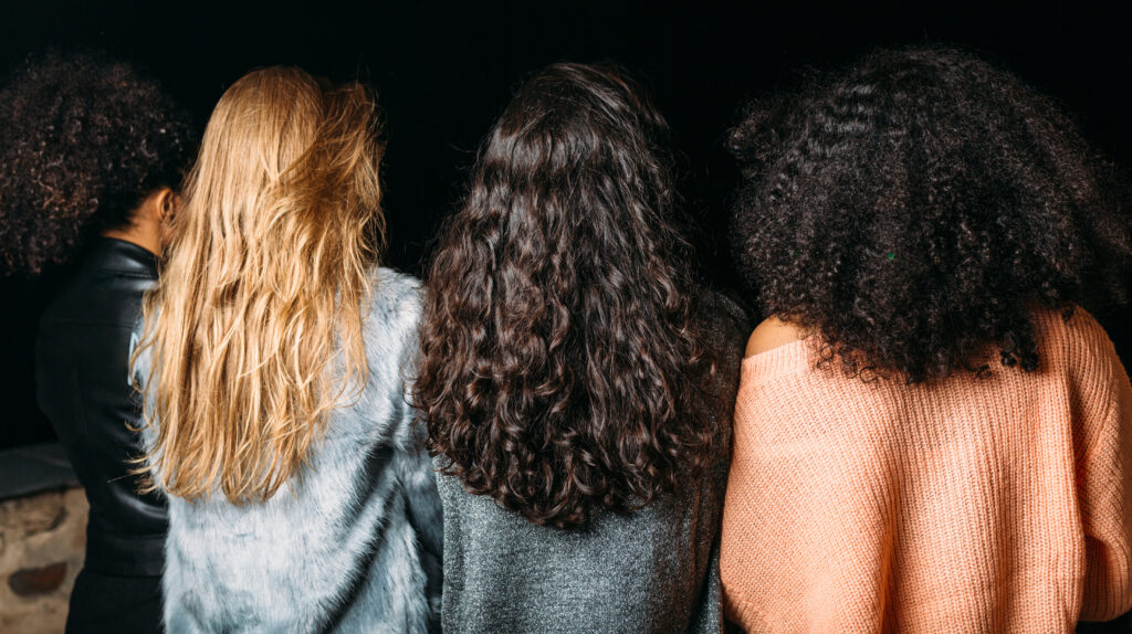 rear view friends standing against sky night2